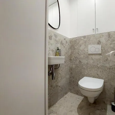 Appartement Bh - Chez Marylin - Lux 2 Pers. Wifi. Clim. Central Nice